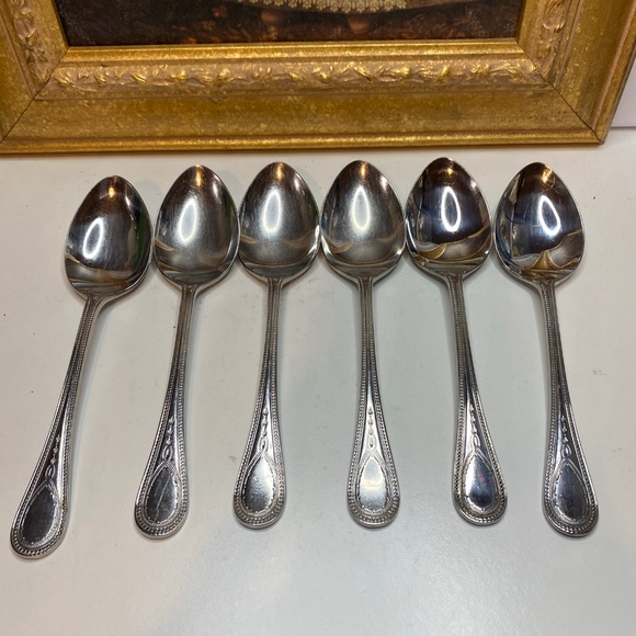6 Towle Georgian House Bateman Stainless 18/8 Soup Spoon Japan - Picture 1 of 10